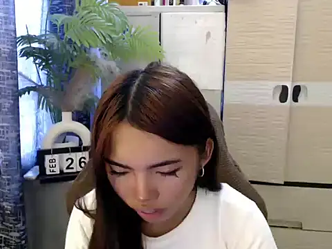 Snapshot of cutie_milker chatting on 02-27-26, 03:07 cutie milker online show from 02-27-26, 03:07