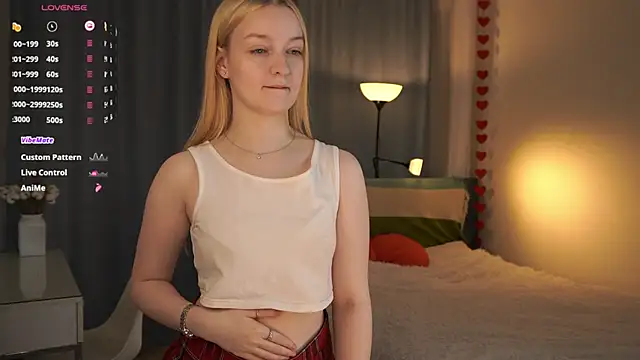 KrishnaSimmons online show from 10-04-25, 07:37