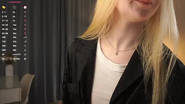 KrishnaSimmons online show from 10-03-25, 07:37