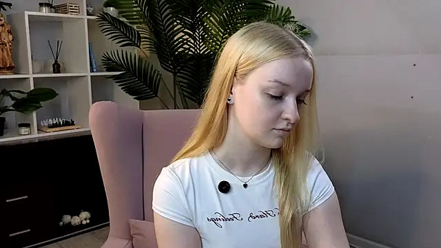 KrishnaSimmons online show from 09-10-25, 08:35