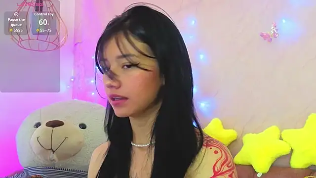 Snapshot of april_bennett chatting on 05-20-26, 12:57 april bennett online show from 05-20-26, 12:57