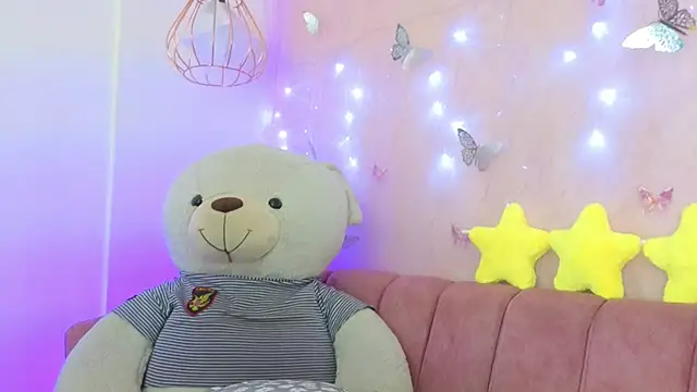 april bennett online show from 12-01-25, 12:39