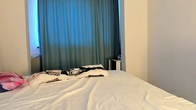 yanyaan online show from 11-07-25, 03:11