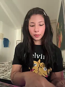 Snapshot of babyvavi chatting on 07-09-26, 01:43 babyvavi online show from 07-09-26, 01:43