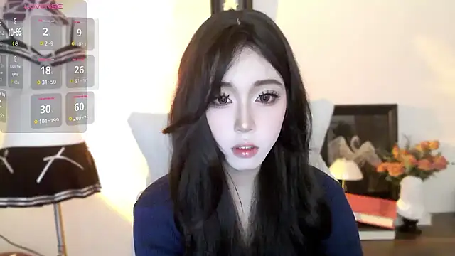 Wfrost0707 online show from 11-11-25, 06:08