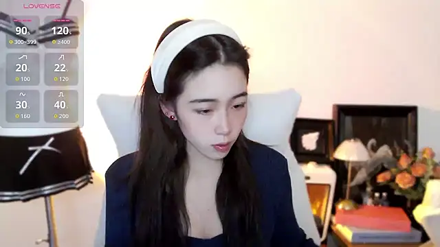 Wfrost0707 online show from 11-28-25, 07:41