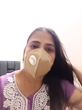 Snapshot of hottie_jenny9 chatting on 11-04-25, 04:05 hottie jenny9 online show from 11-04-25, 04:05