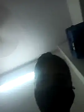 Snapshot of hottie_jenny9 chatting on 09-18-25, 05:05 hottie jenny9 online show from 09-18-25, 05:05