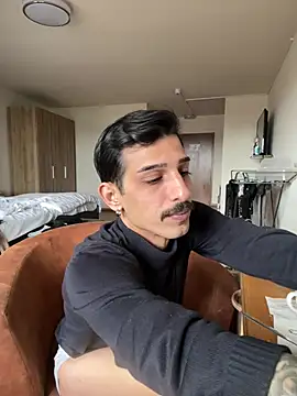 bisexevaa online show from 03-28-26, 08:48