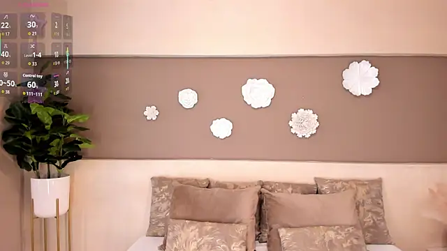 VictoriaShelby online show from 02-13-26, 11:54