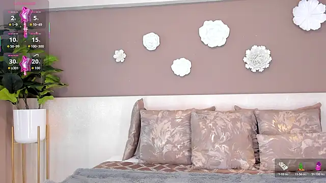 VictoriaShelby online show from 11-23-25, 11:53