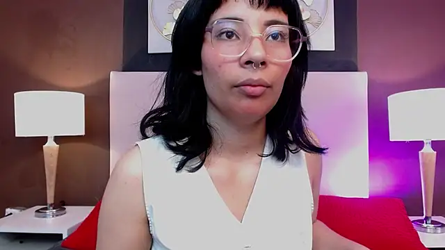Snapshot of FresaAnix chatting on 09-25-25, 11:49 FresaAnix online show from 09-25-25, 11:49
