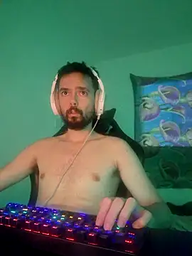 Snapshot of Arthur_Rj_21 chatting on 09-17-25, 06:15 Arthur Rj 21 online show from 09-17-25, 06:15