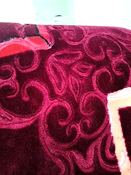 Chanderi19 online show from 12-14-25, 03:39