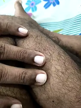 Snapshot of Chanderi19 chatting on 09-09-25, 05:11 Chanderi19 online show from 09-09-25, 05:11