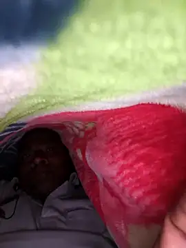 Chanderi19 online show from 03-31-26, 08:22