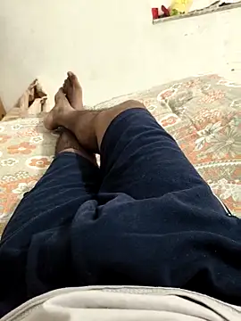 Chanderi19 online show from 04-03-26, 04:02