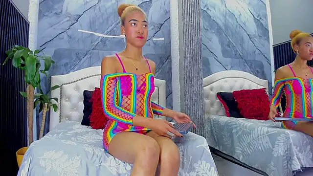 Snapshot of Alisha_Ebonyy chatting on 11-29-25, 11:32 Alisha Ebonyy online show from 11-29-25, 11:32