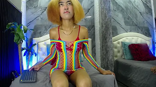 Snapshot of Alisha_Ebonyy chatting on 11-19-25, 11:32 Alisha Ebonyy online show from 11-19-25, 11:32