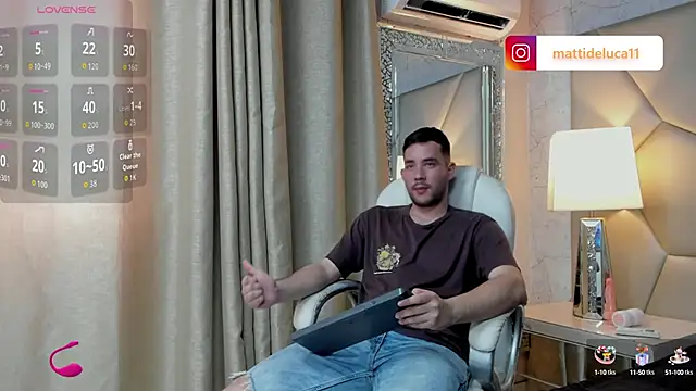Snapshot of matti_de_lucaa chatting on 10-07-25, 05:36 matti de lucaa online show from 10-07-25, 05:36