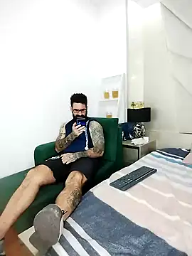 Harald Smed online show from 10-04-25, 01:23