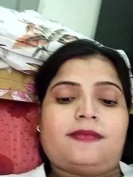 Hot-Pooja25 online show from 03-22-26, 04:19