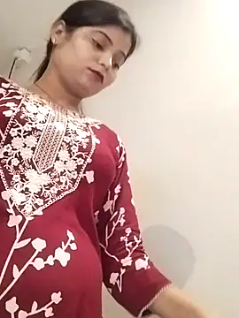 Hot-Pooja25 online show from 03-30-26, 01:45