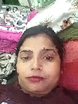 Hot-Pooja25 online show from 04-08-26, 04:52