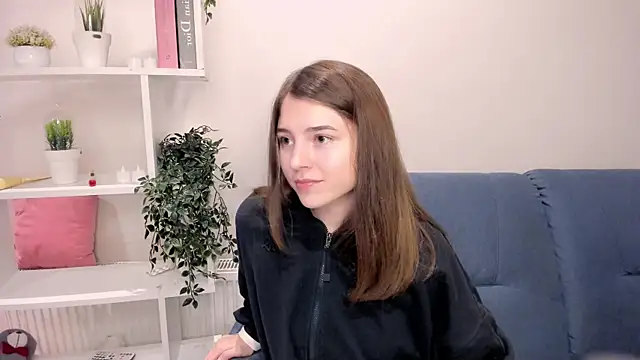 Snapshot of KeikoWideman chatting on 09-18-25, 06:44 KeikoWideman online show from 09-18-25, 06:44