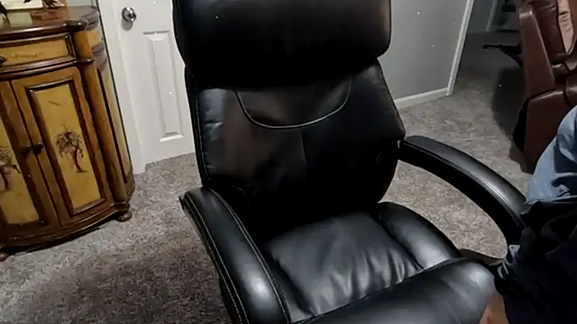 Mickelangello75 online show from 09-25-25, 03:29