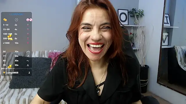 Snapshot of KendallWood_ chatting on 05-13-26, 09:11 KendallWood online show from 05-13-26, 09:11
