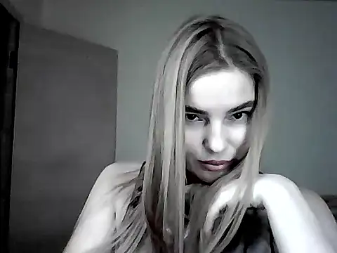 Zeriellee online show from 05-12-26, 12:00