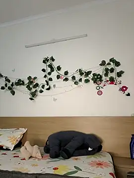 Lusty jasminee online show from 02-27-26, 04:07