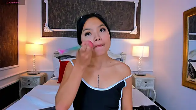 SharonBonet online show from 10-08-25, 11:01