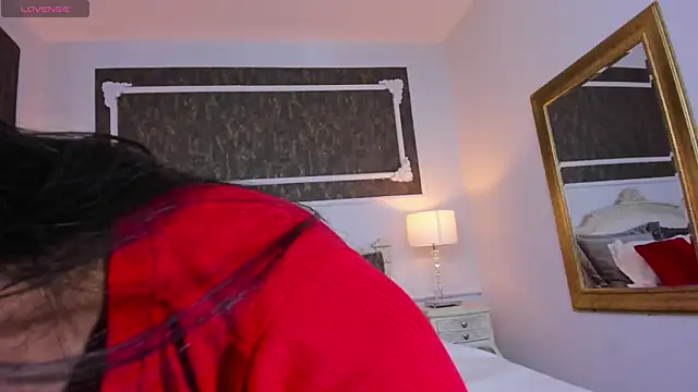 SharonBonet online show from 10-17-25, 11:23