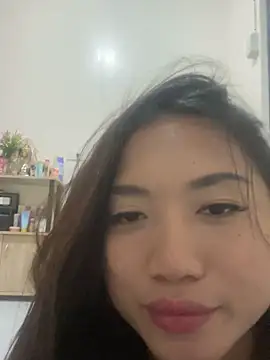 cassie cakes online show from 11-30-25, 09:32