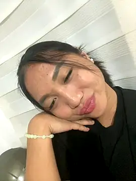 cassie cakes online show from 09-14-25, 05:57