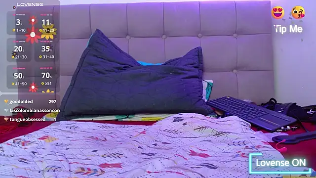 Karol wish online show from 12-19-25, 08:38