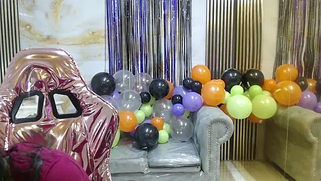 catalina5 s online show from 11-06-25, 01:04