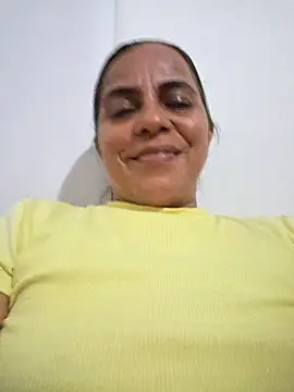 Lucerito-Hot online show from 11-05-25, 12:41