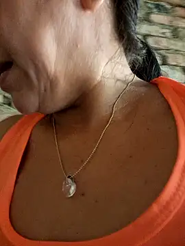 Lucerito-Hot online show from 10-03-25, 12:28