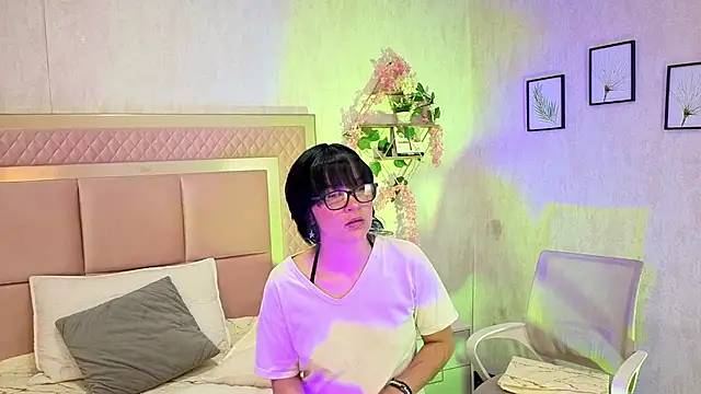 RobinBennett online show from 10-15-25, 12:24