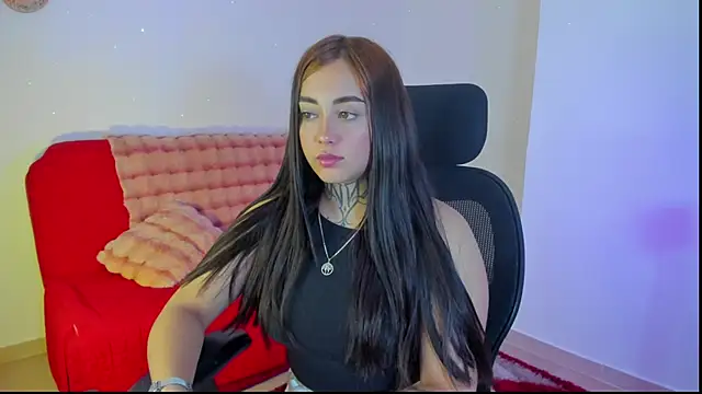 SofiaBermudez online show from 11-15-25, 04:49