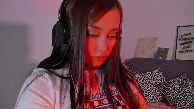 SofiaBermudez online show from 02-13-26, 01:49