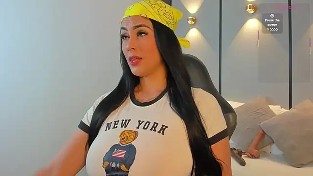 ashly moonn online show from 06-12-26, 12:36