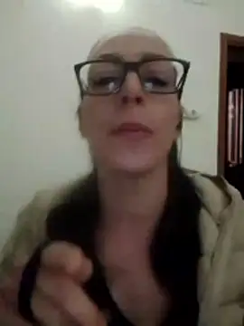 Astrid3 online show from 04-12-26, 09:18