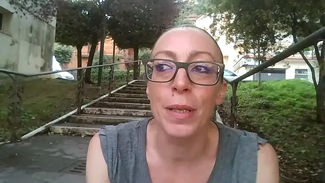 Astrid3 online show from 10-31-25, 03:19