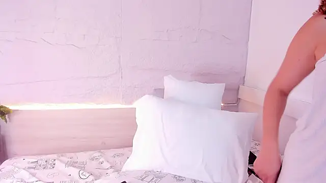 marianarey1  online show from 10-23-25, 12:48