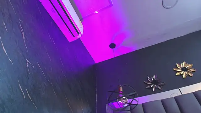 kissme luna online show from 11-05-25, 07:06