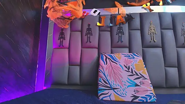 kissme luna online show from 11-01-25, 07:41